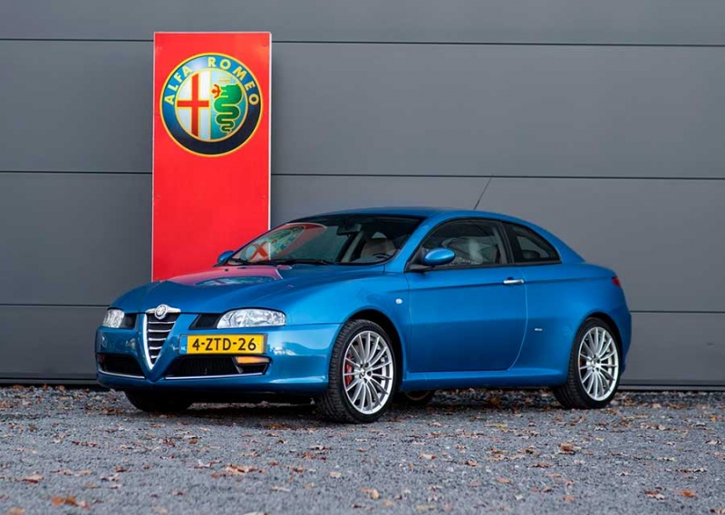 Alfa Romeo 155 для настоящих ценителей легендарной марки