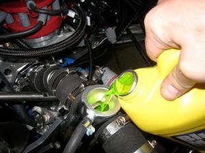 Coolstream Antifreeze: характеристика жидкостей Premium и Standard