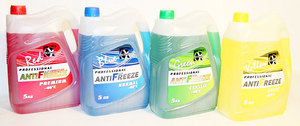 Antifreeze G13: охлаждающая жидкость концентрированного цвета