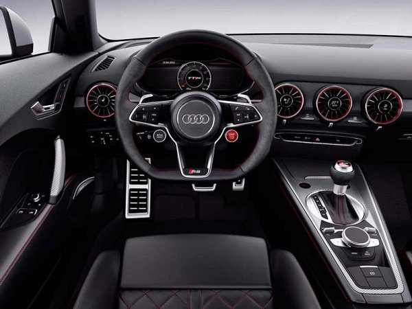 Audi осенью привезёт сверхмощный TT RS в Россию