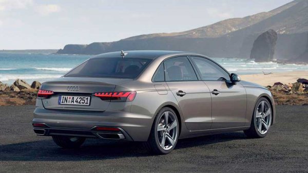 Audi представила обновленную версию A4 