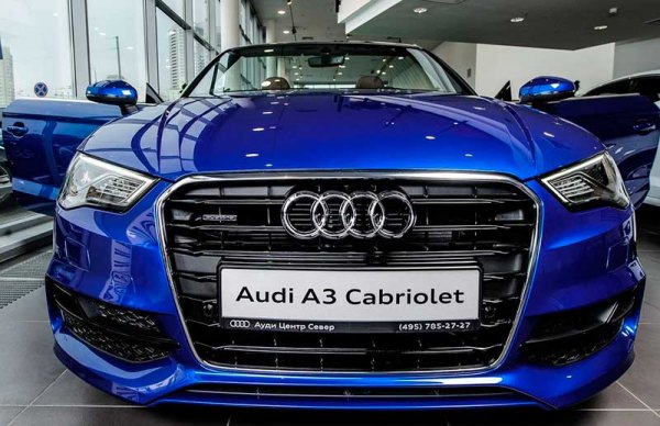 Audi рассекретила российские цены на кабриолет A3