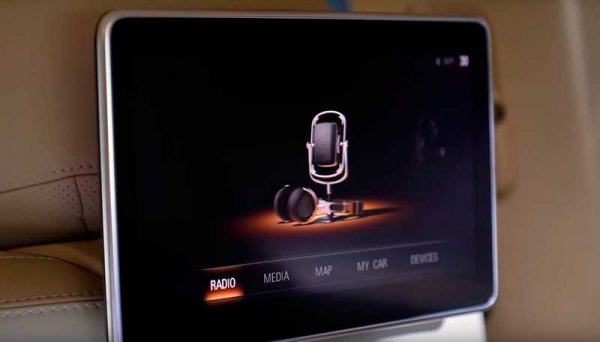 Аурус Сенат седан – премиальный автомобиль российского производства