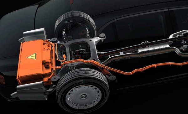 Аурус Сенат седан – премиальный автомобиль российского производства