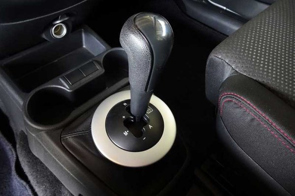 АвтоВАЗ выводит на рынок спортивные Калины и Гранты