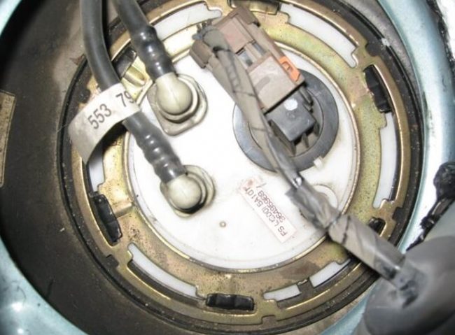 Топливный насос Chevrolet Lacetti