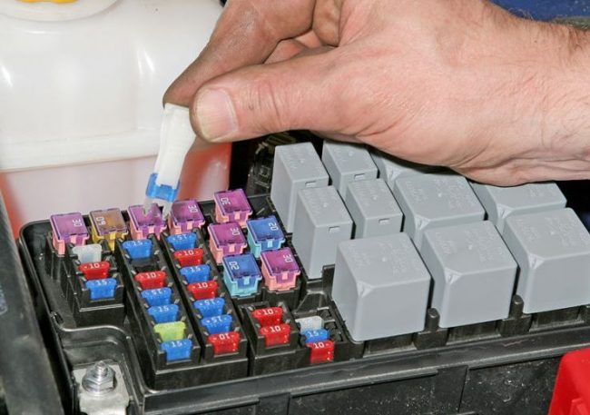 Топливный насос Chevrolet Lacetti