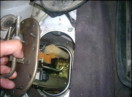Бензонасос на Camry 40
