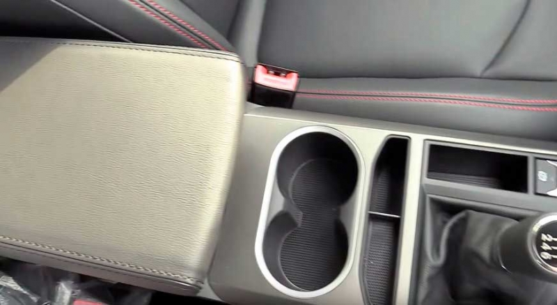 Besturn X80 – компактный кроссовер от китайского автопроизводителя FAW