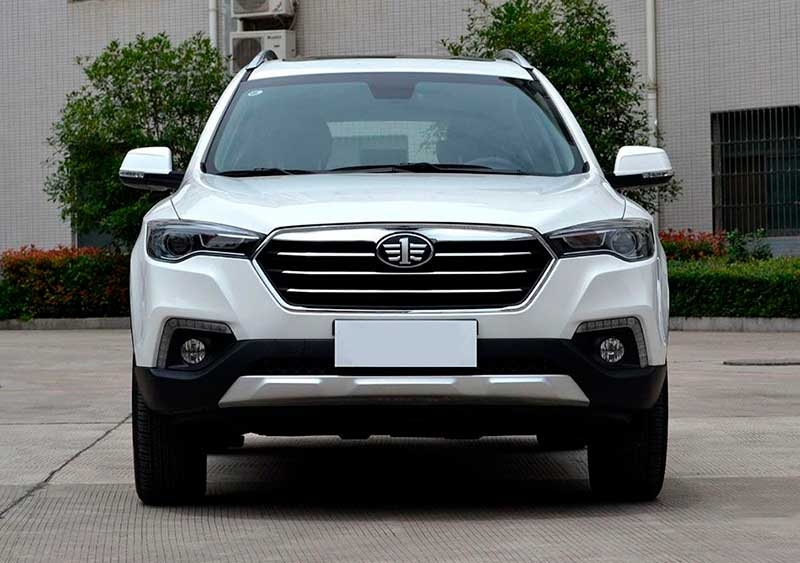 Besturn X80 – компактный кроссовер от китайского автопроизводителя FAW