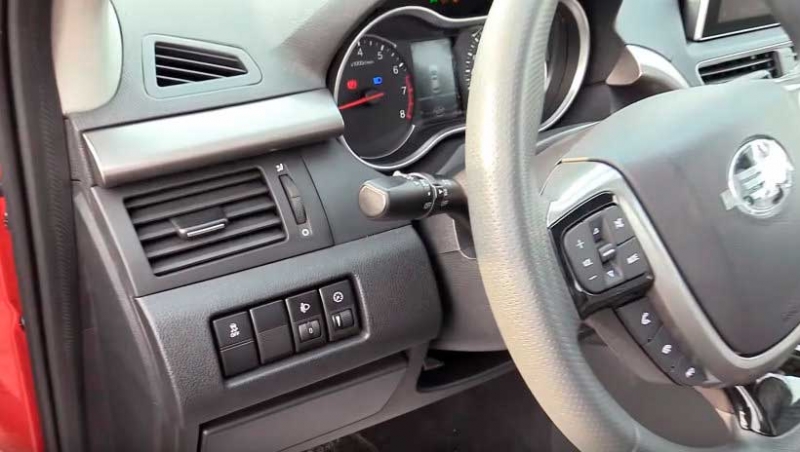 Besturn X80 – компактный кроссовер от китайского автопроизводителя FAW