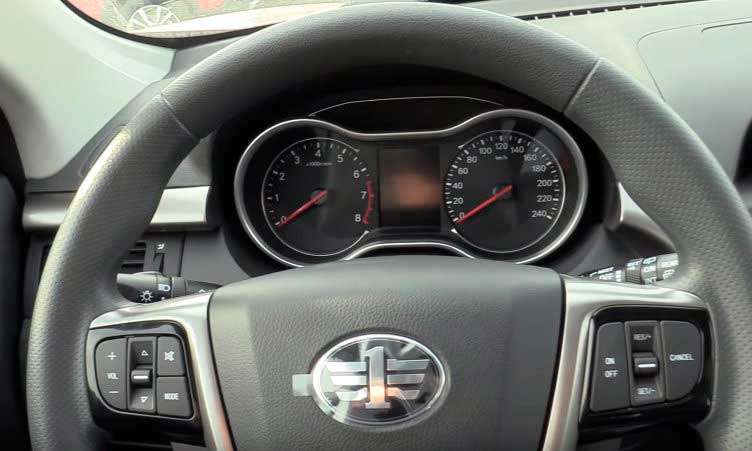 Besturn X80 – компактный кроссовер от китайского автопроизводителя FAW