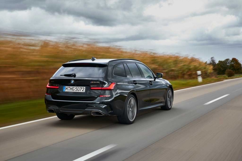 BMW представляет свой самый мощный автомобиль третьей серии
