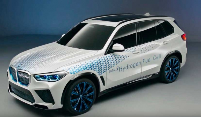 BMW представила автомобиль, работающий на водороде