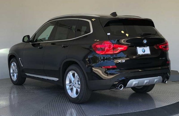 BMW X3 2019 - новый компактный кроссовер премиум-класса