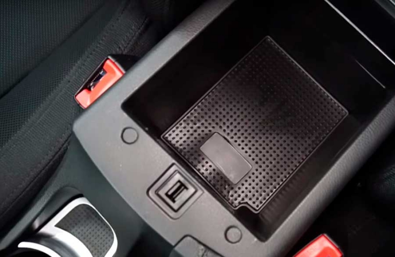 Brilliance V5 – китайский стильный кроссовер с заманчивой ценой