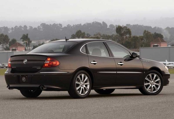 Buick Lacrosse уточняет, что говорят владельцы