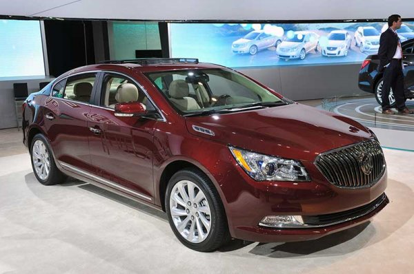 Buick Lacrosse уточняет, что говорят владельцы