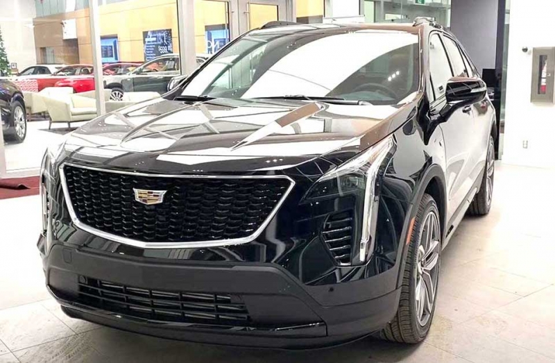 Cadillac XT4 2021 - новый премиальный кроссовер на российском рынке