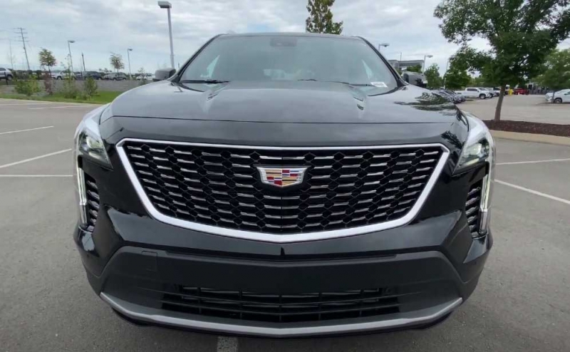 Cadillac XT4 2021 - новый премиальный кроссовер на российском рынке