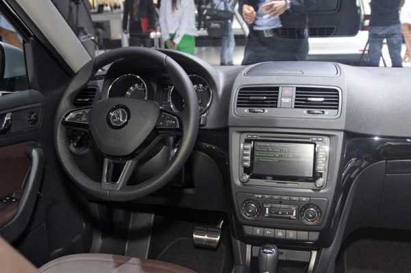 Чешский кроссовер Skoda Yeti - русская версия