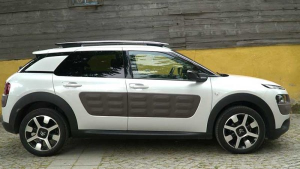 Citroen C4 Cactus – экономный кроссовер для городских условий