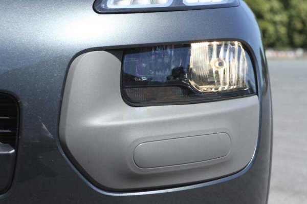 Citroen C4 Cactus – экономный кроссовер для городских условий
