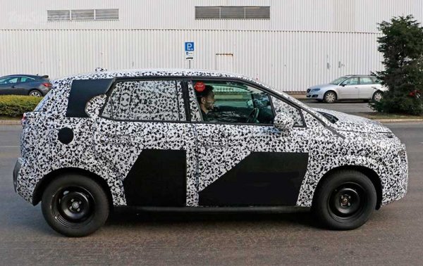 Citroen тестирует обновлённый хэтчбек C3