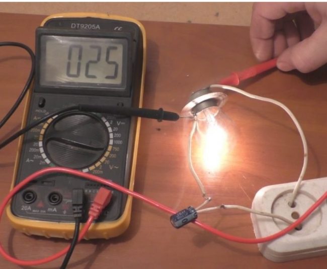 Датчик температуры Volkswagen Passat B3