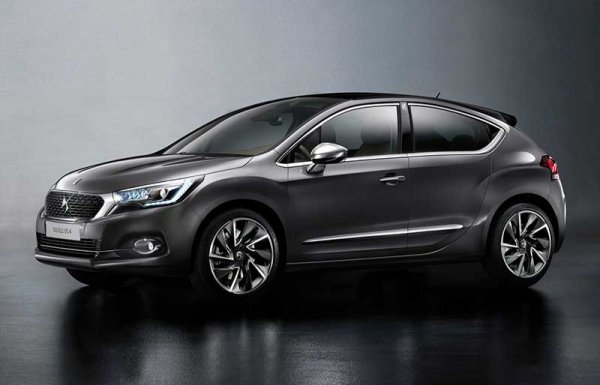 DS рассекретила российские цены на седан DS 4