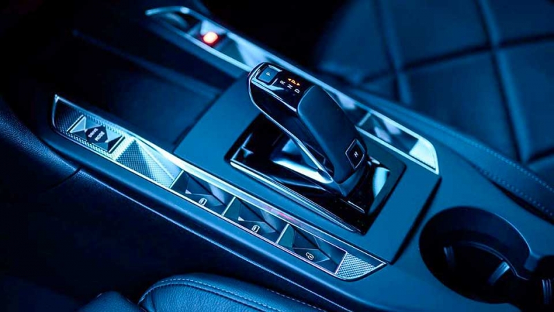 DS3 Crossback 2020 - новый яркий кроссовер от французского бренда Citroen