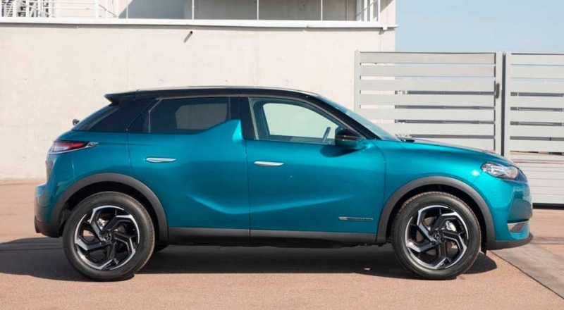 DS3 Crossback 2020 - новый яркий кроссовер от французского бренда Citroen