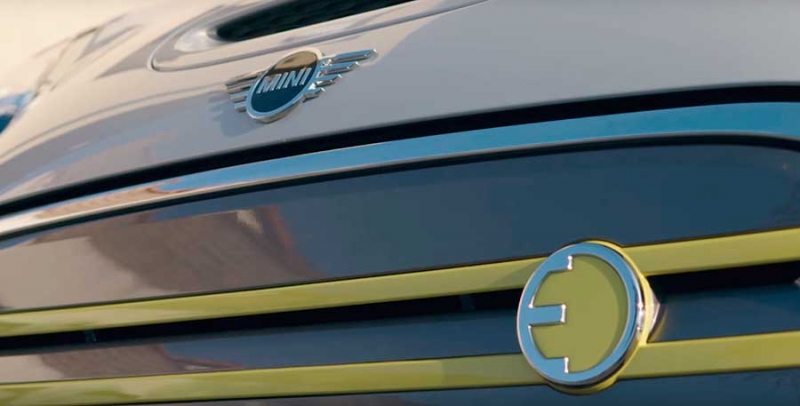 Электрическое будущее грядет: дорожные испытания Electric Mini Cooper SE