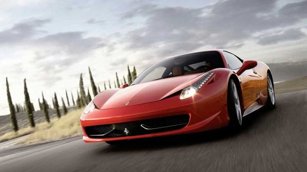 Итальянский суперкар Ferrari 458 Italia за 272000 долларов