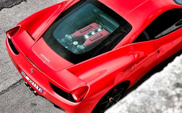 Итальянский суперкар Ferrari 458 Italia за 272000 долларов