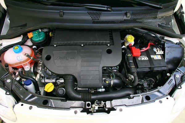 Fiat 500 в России - версия 2016 года