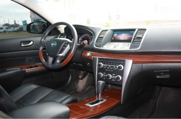 Флагманский седан Nissan Teana J32: все плюсы и минусы
