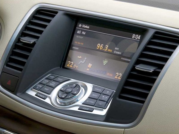 Флагманский седан Nissan Teana J32: все плюсы и минусы