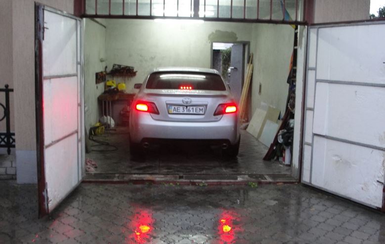 Фонарь на Camry 40