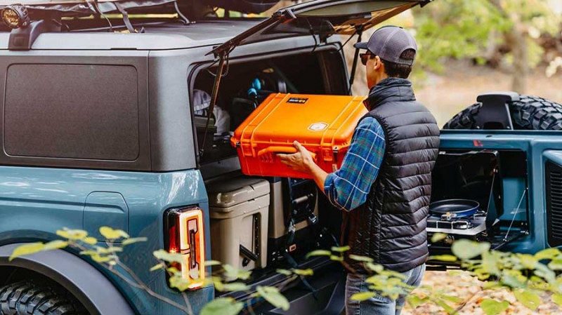 Ford Bronco Overland: экстремальный внедорожник для дальних путешествий