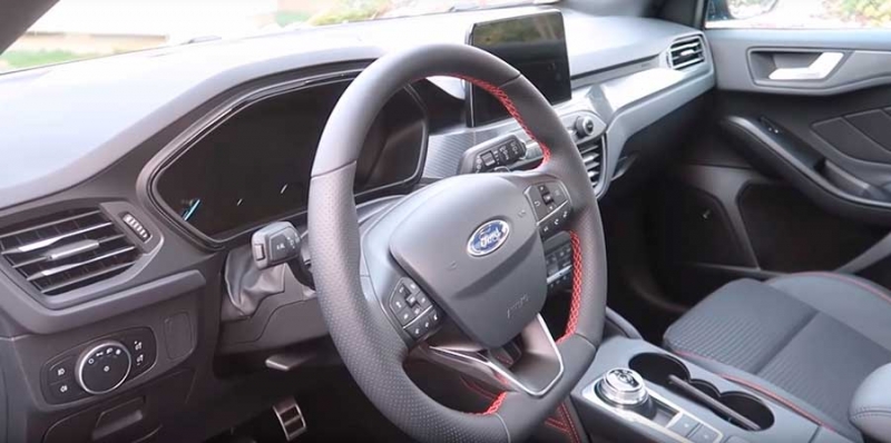 Линия Ford Focus ST. Или чем может вас удивить трехцилиндровый двигатель?