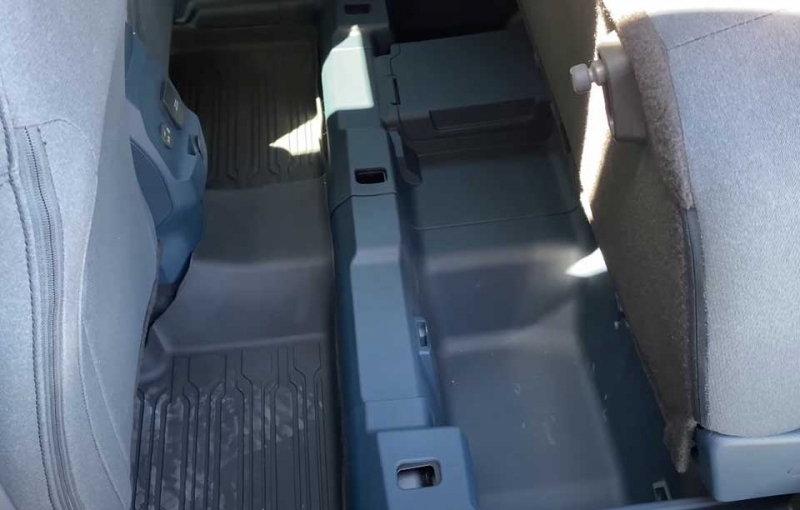 Ford Maverick 2022: пикап в маленьком городке с большими вместимостью