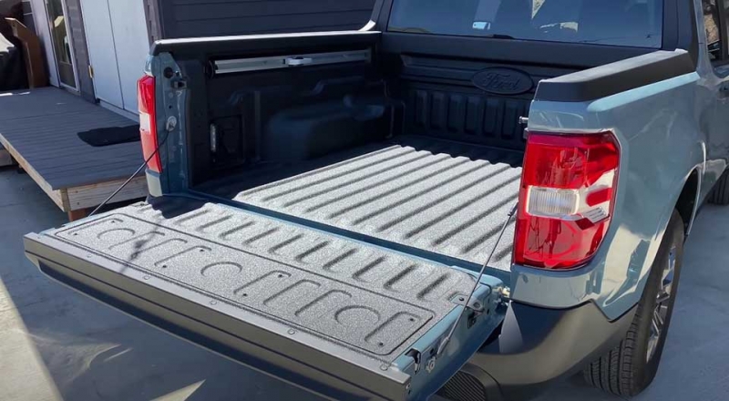 Ford Maverick 2022: пикап в маленьком городке с большими вместимостью