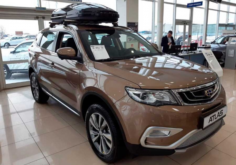 Geely Atlas в России - отзывы после двухлетнего старта продаж, комплектация на 2020 модельный год