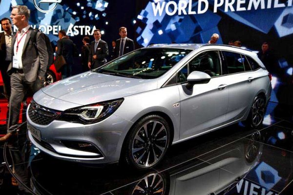 Хэтчбек Opel Astra K – лучший европейский автомобиль 2016 года