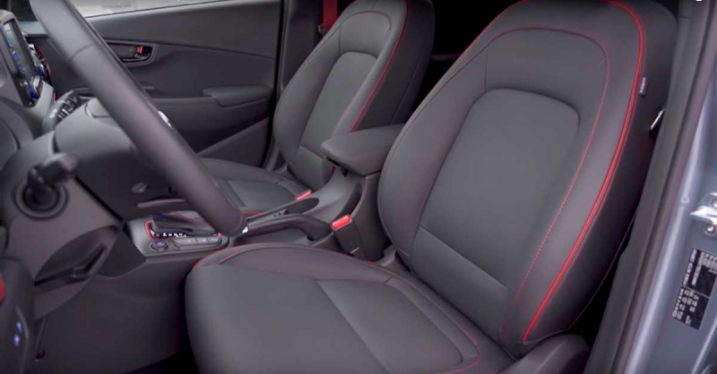 Hyundai Kona - компактный городской кроссовер с революционным дизайном