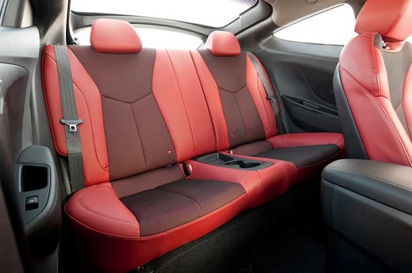 Hyundai Veloster комплектация, характеристики, отзывы