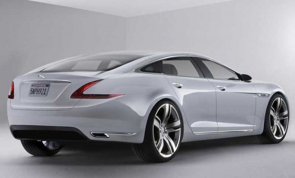 Jaguar XJ - породистый хищник британского происхождения