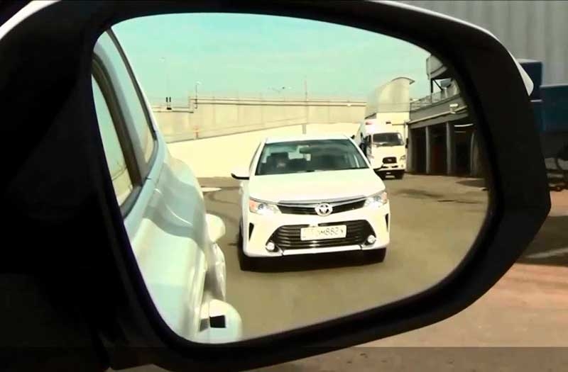 Как научится избегать мертвых зон в автомобиле