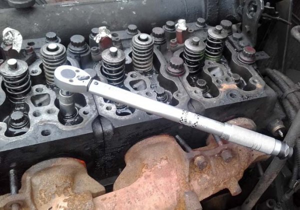 Как открутить заржавевший болт